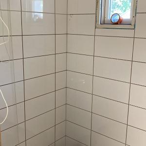 A8D4996C-5AD4-4284-948C-9A00EC84596B