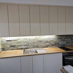 Кухня с остров