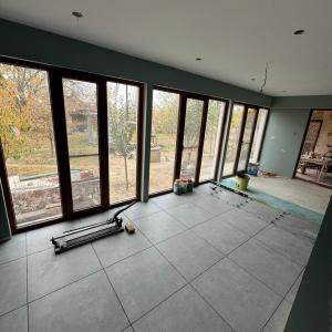 Полагане на плочки