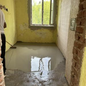 Саморазливна мазилка