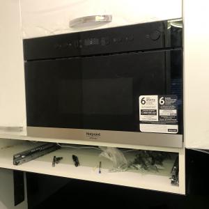 монтаж на вградена микровълнова