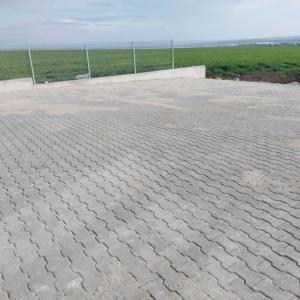 att.BAJ3Z7XQo8NWfZDk3Cms85U5zhNy7Ao_AxQiq7uIbmQ