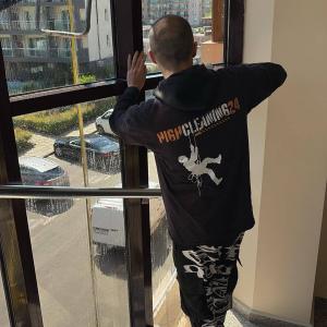 att.1da3J5WwtX1NxztDXwR9CAZ8h4zPD5oXMy14vxJSWpU