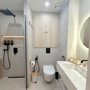 IMG-56c0b7ef153c899b6bfa81c5270149e8-V