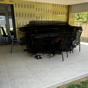 Плочки на веранда