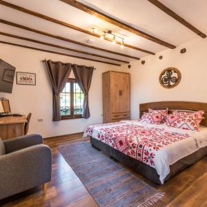 HeritageFarmhouse002