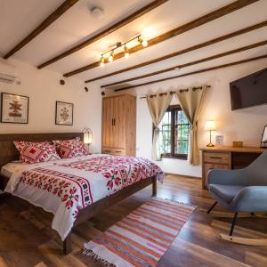 HeritageFarmhouse003