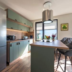 07-after-kitchen.jBUeOdZZ