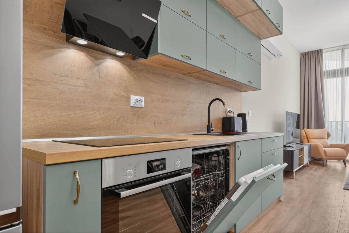 04-after-kitchen.BE8Y49xr