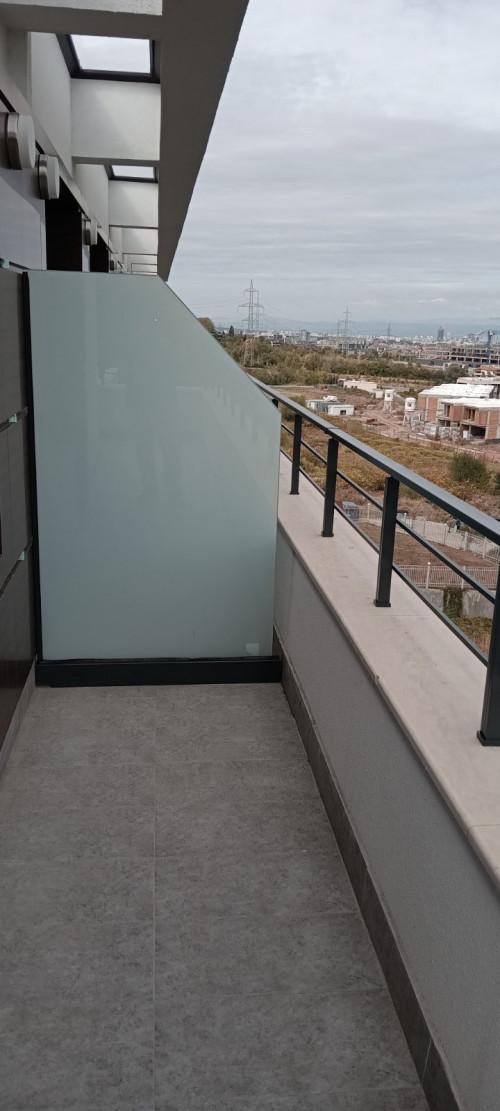 IMG-c32dfde1b2023d56c2cf9cd977f64664-V