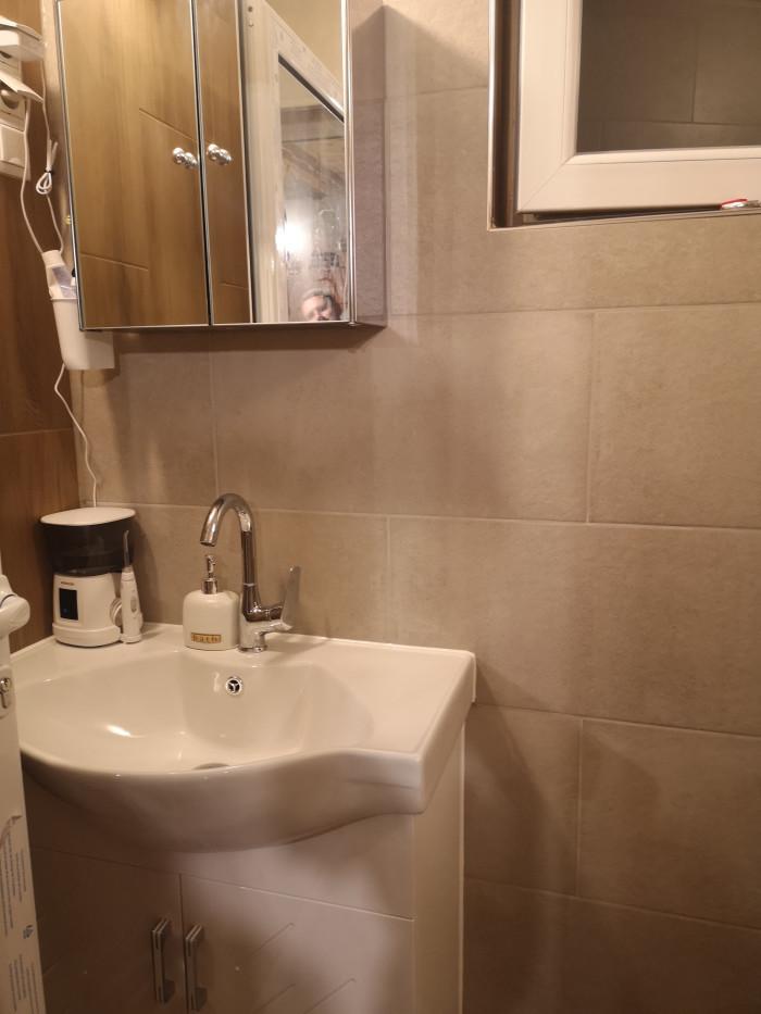 IMG_20220804_001323_BURST001_COVER