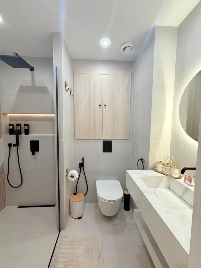 IMG-56c0b7ef153c899b6bfa81c5270149e8-V