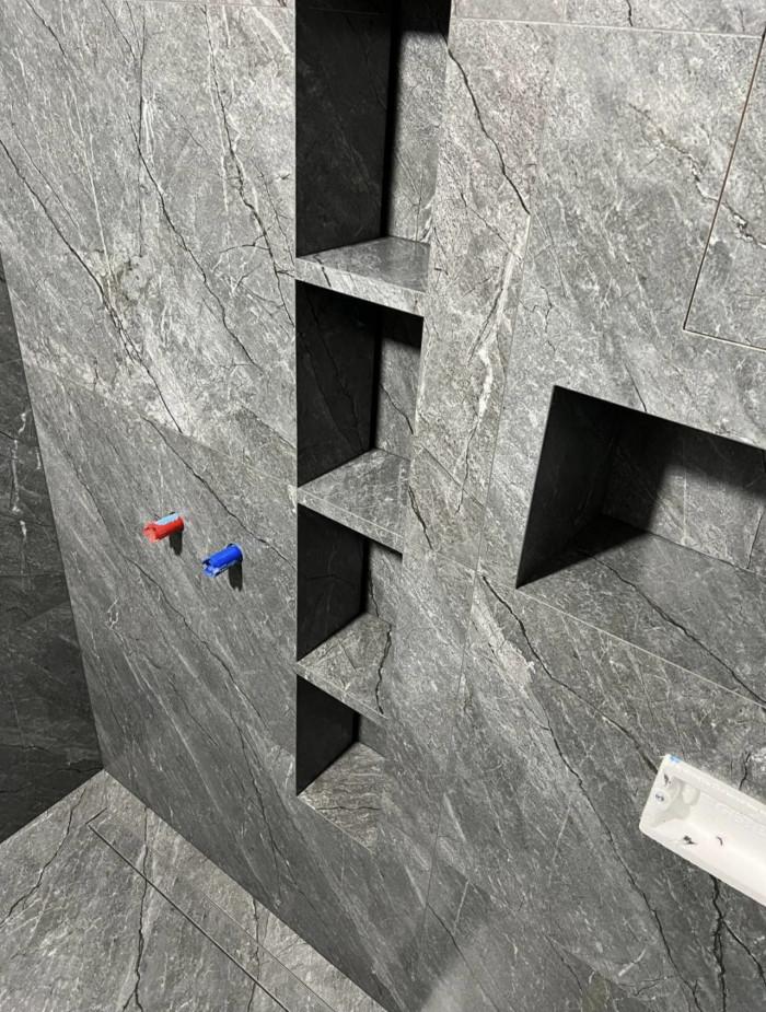 6745