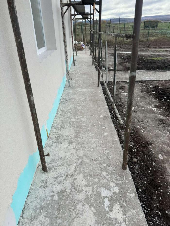 1000004658