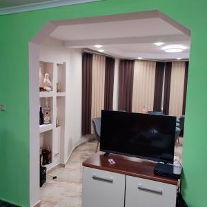 IMG-60bd00c9609b41340857391acfb498d1-V